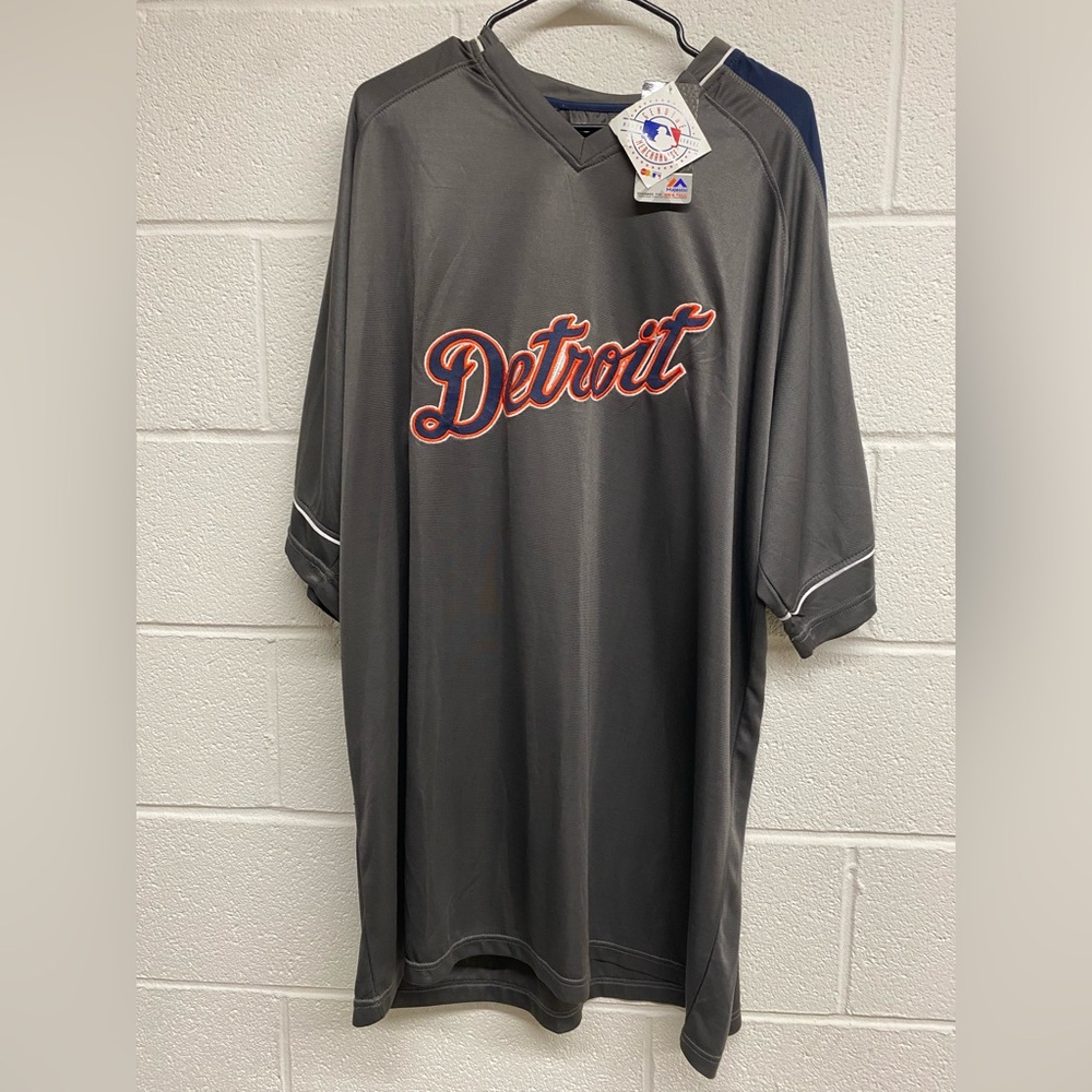 Majestic Cool Base Detroit Jersey 2XLT
